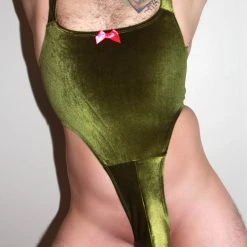 Kennie Mas Olive You Singlet